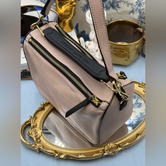 🆕 MARC JACOBS 🧿 NWOT The Softbox 23 - Apricot Beige - Picture 7 of 16